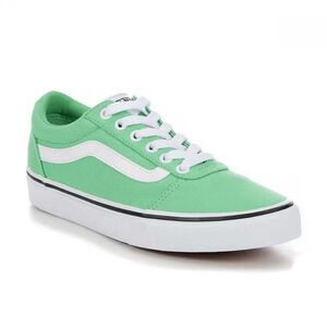NWOT- Vans ‘Ward’ Canvas Women’s Skate Shoe